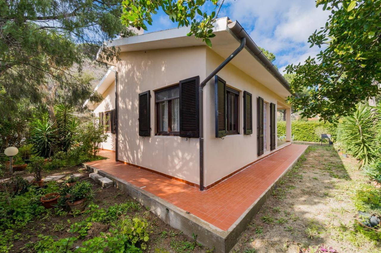Villa Campo Al Pero Rio Marina Exteriör bild